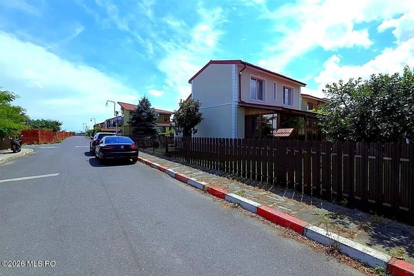 Casă individuală cu 4 camere cu Canalizare în Cumpăna