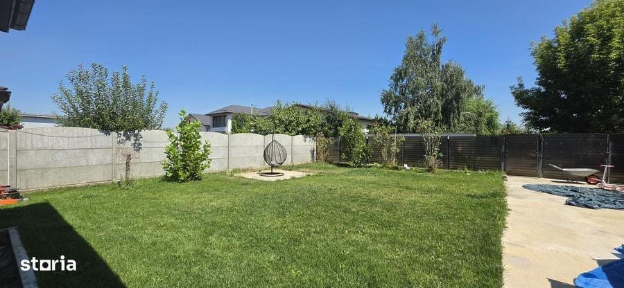 Casă cu 4 camere decomandat cu Teren 450 Mp în Clinceni
