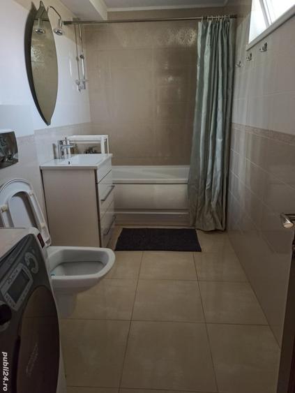 Casă cu 5 camere cu Teren 638 Mp în Tecuci