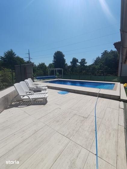 Casă cu 5 camere cu Teren 765 Mp în Valea Borcutului