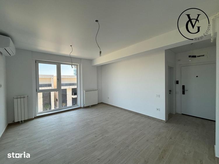 Apartament cu 3 camere semidecomandat în Nord