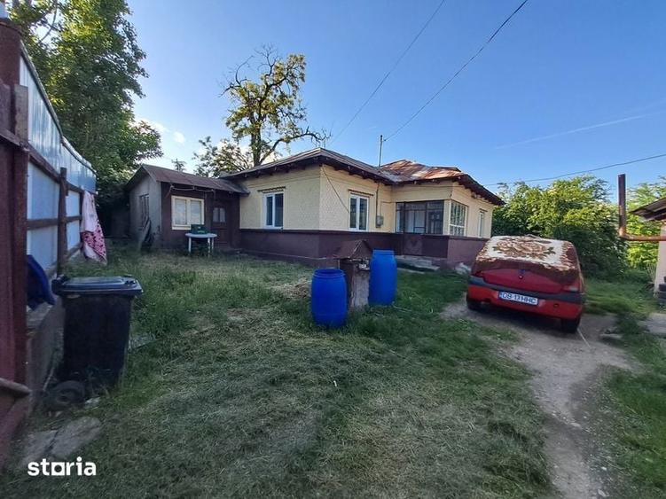 Casă cu 3 camere cu Teren 70 Mp în Horea
