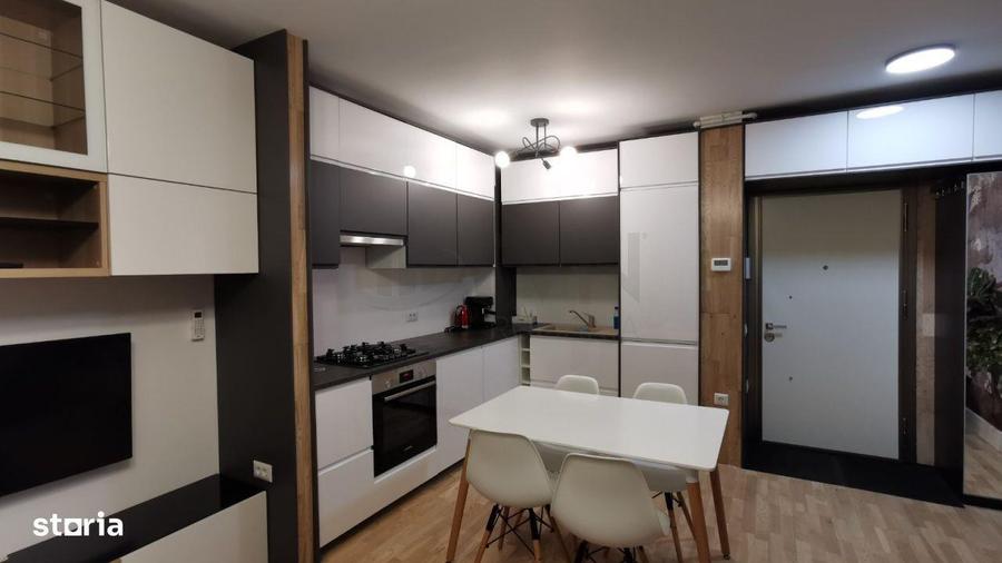 Apartament cu 2 camere, mobilat în Tei