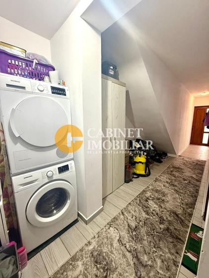 Apartament cu 2 camere decomandat, mobilat în Nicolina