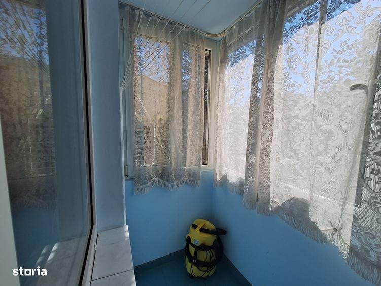 Apartament cu 2 camere semidecomandat în Șagului