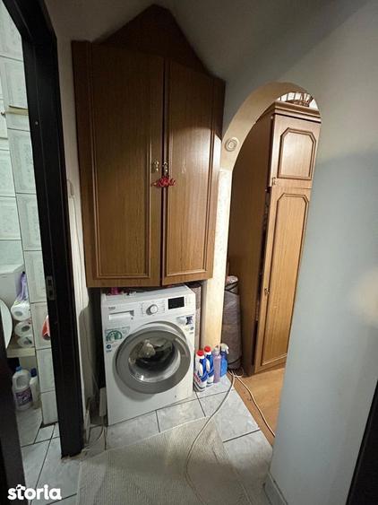 Apartament cu 2 camere semidecomandat în Dacia