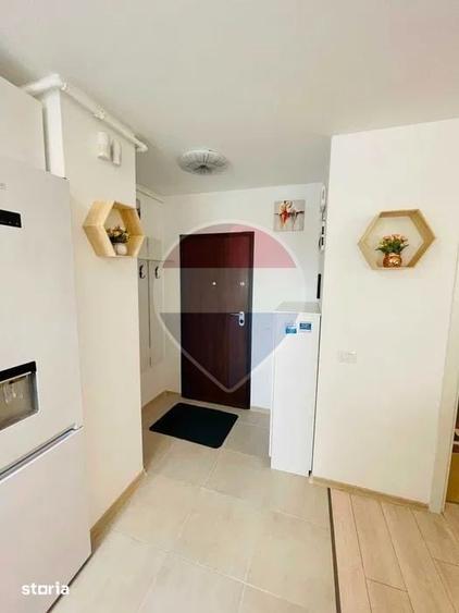 Studio modern Top City CORESI - 6