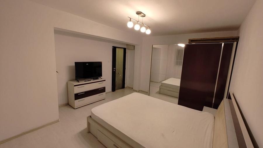 Apartament cu 2 camere decomandat în Dacia