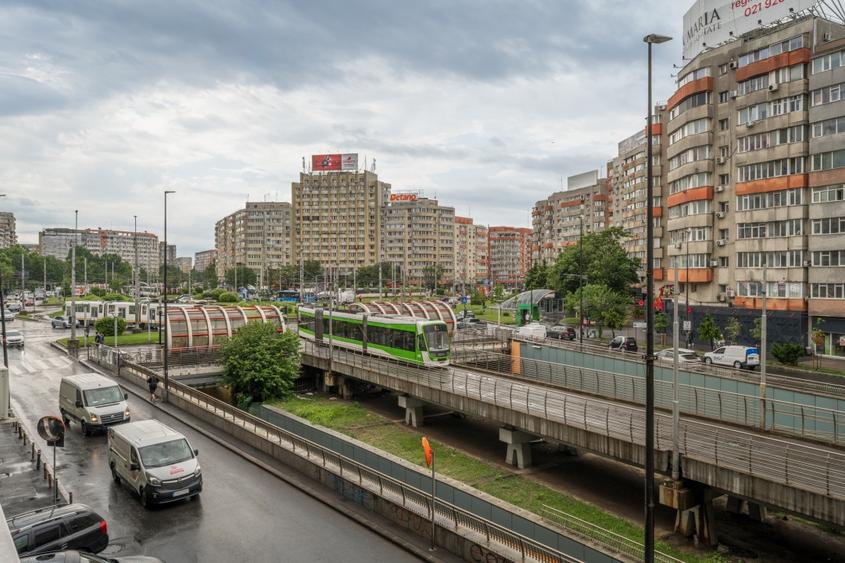 Apartament cu 2 camere semidecomandat, mobilat în Ștefan cel Mare