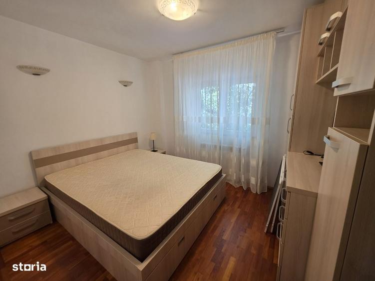 Apartament cu 4 camere decomandat în Fundeni