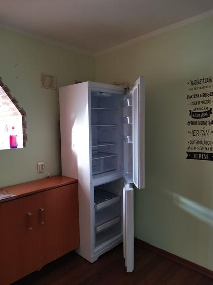 Apartament cu 2 camere semidecomandat în Exterior Vest