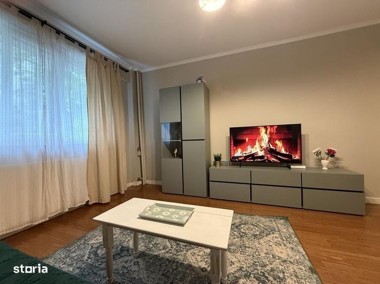 Apartament cu 2 camere semidecomandat în Victoriei