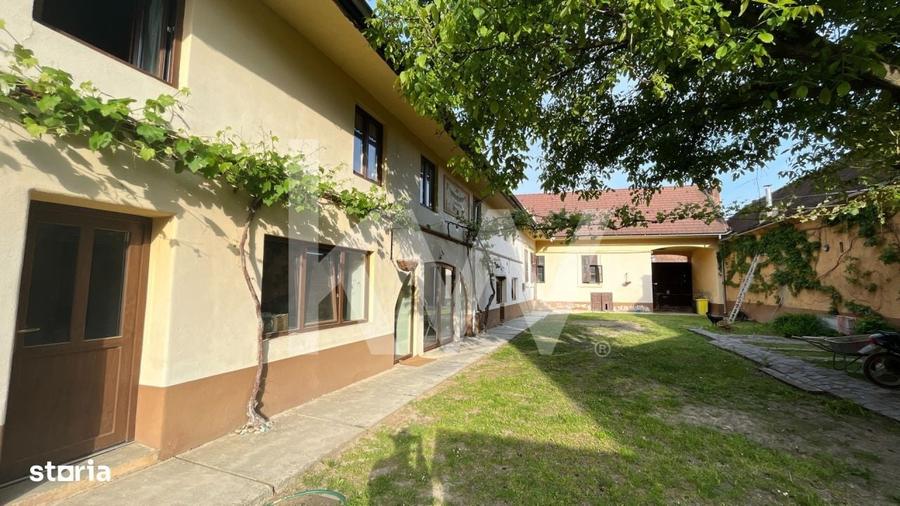 Casă cu 4 camere în Cristian