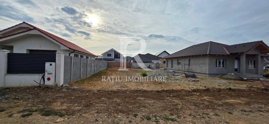 Teren Construcții intravilan de 460 mp, în Centura