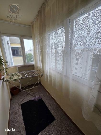 Apartament cu 3 camere decomandat, mobilat în Pantelimon