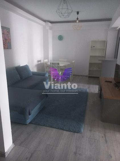 Apartament cu 3 camere decomandat în Turnișor