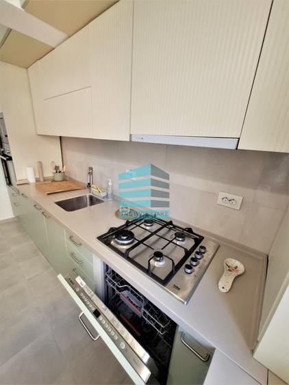 Apartament cu 2 camere decomandat, mobilat în Berceni