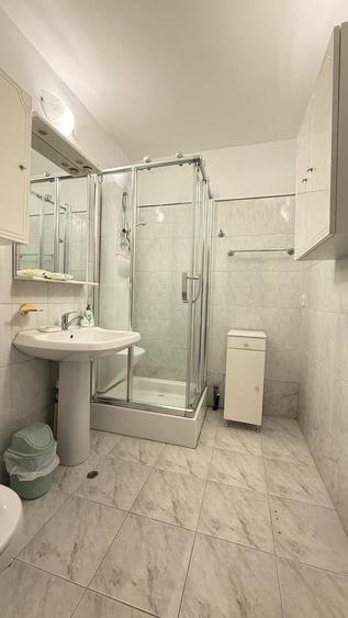Apartament cu 2 camere decomandat în P-ța Alba Iulia