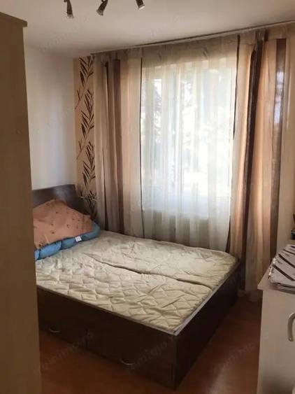 Apartament cu 3 camere decomandat în Dacia