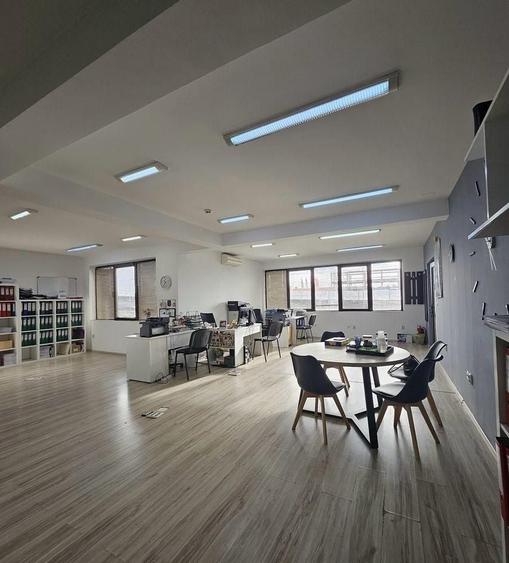Spațiu comercial, de 100 mp, în Calea Aradului
