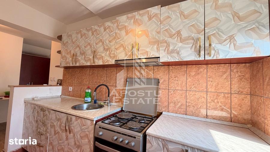 Apartament cu 2 camere decomandat în Girocului