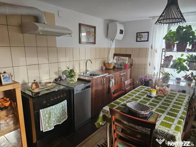 Casă cu 4 camere cu Teren 5755 Mp în Central