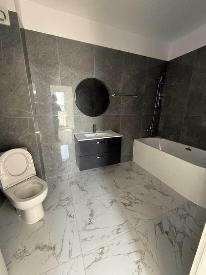 Apartament cu 3 camere decomandat în Chiajna