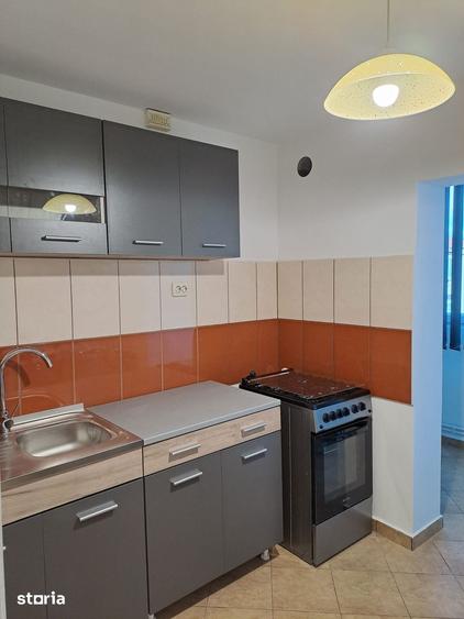 Apartament cu 3 camere în Steaua