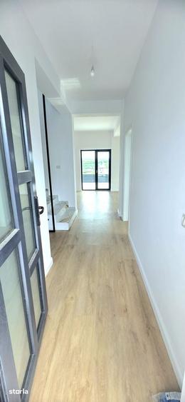 Casă cu 4 camere cu Teren 410 Mp în Cug