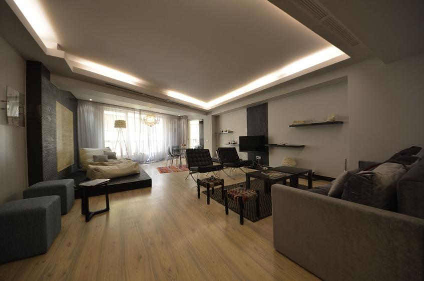 Apartament cu 3 camere decomandat, mobilat în Herăstrău — fotografia 2