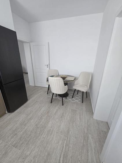 Duplex cu 5 camere cu Canalizare în Moșnița Nouă