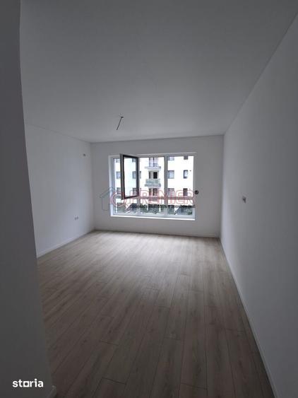 Apartament cu 2 camere decomandat în Apărătorii Patriei