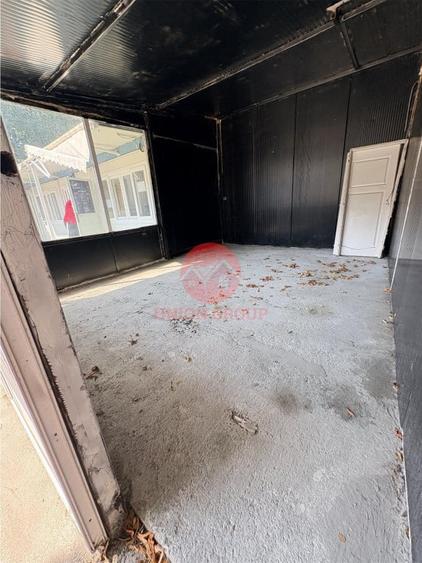 Spațiu comercial, de 800 mp, în Central
