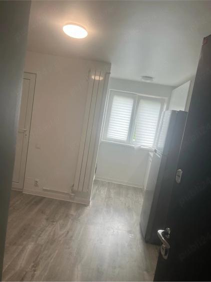 Apartament cu 2 camere nedecomandat în Pantelimon