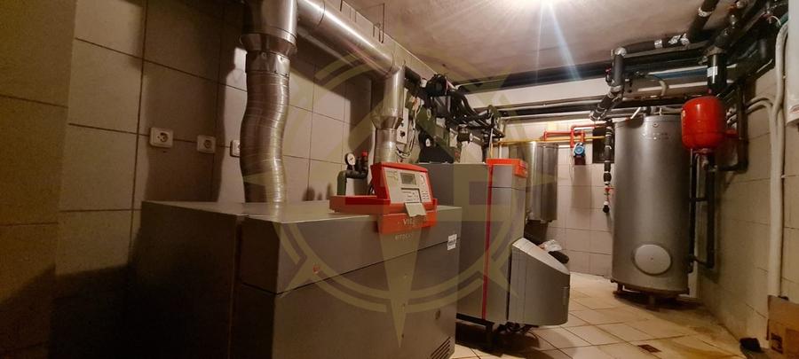 Casă cu 10 camere cu Piscina în Snagov