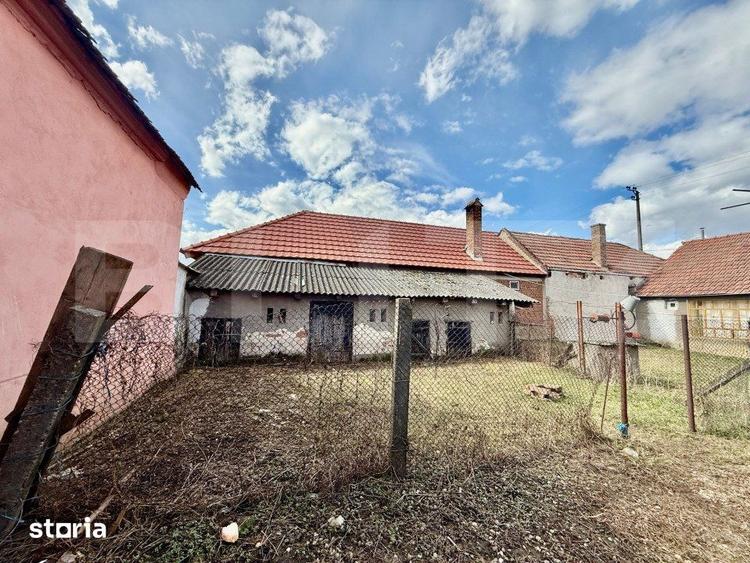 Casă cu 4 camere cu Teren 730 Mp în Blandiana