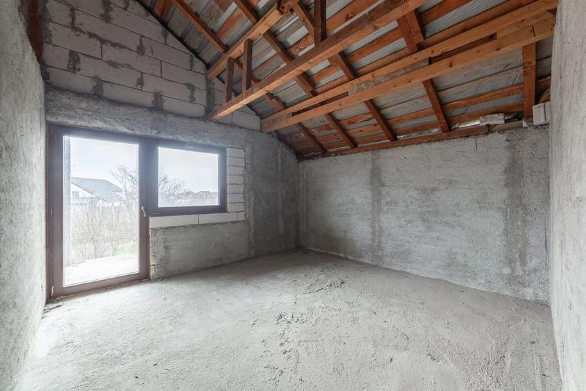Casa sptioasa cu potential real in Maracineni la 5 pasi de Pitesti-Arges! - 10