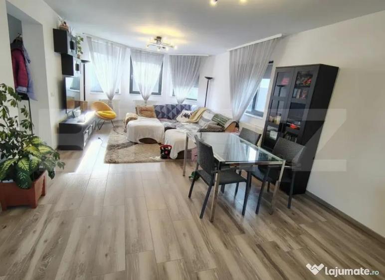 Casă cu 4 camere cu Teren 590 Mp în Jucu
