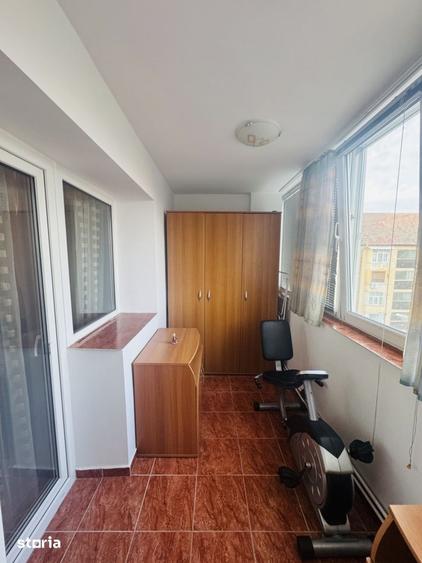 Apartament cu 2 camere decomandat, mobilat în Girocului