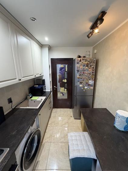 Apartament cu 2 camere semidecomandat în Colentina