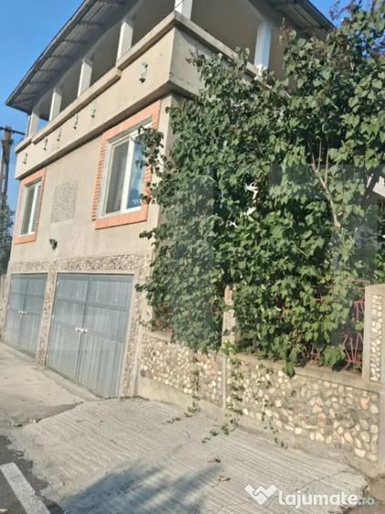 Casă cu 5 camere cu Teren 1300 Mp în Cherleștii din Deal