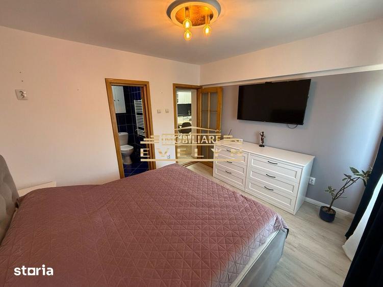 Apartament cu 4 camere decomandat în Central