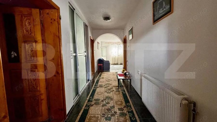Casă cu Teren 372 Mp în Bariera Vâlcii