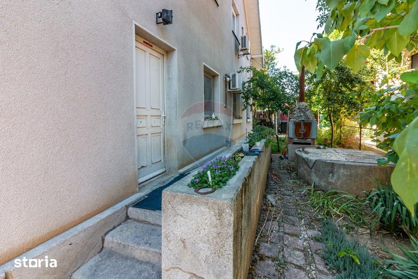 Casă cu 5 camere cu Teren 373 Mp în Dămăroaia