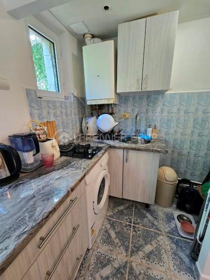 Apartament cu 2 camere în Podu Roș