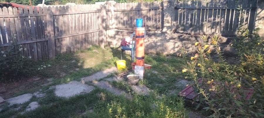 Casă cu 2 camere cu Teren 1734 Mp în Central