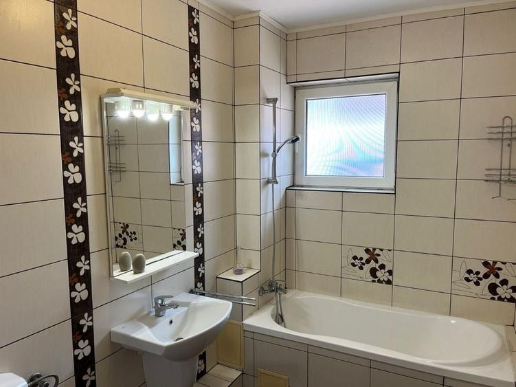Apartament cu 2 camere decomandat în Bună Ziua