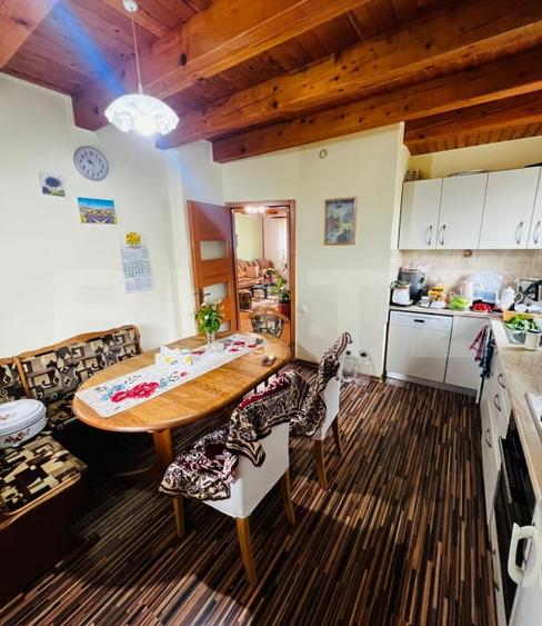 Casă individuală cu 5 camere cu Canalizare în Sâncraiu de Mureș