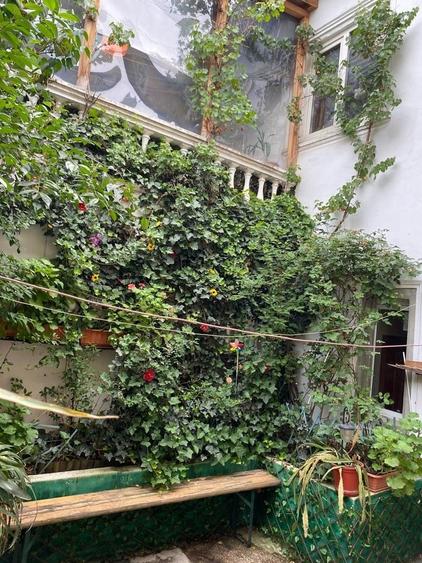 Casă cu 4 camere cu Teren 140 Mp în Olteni