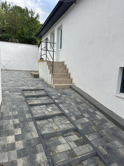 Casă cu 4 camere în Sebeș